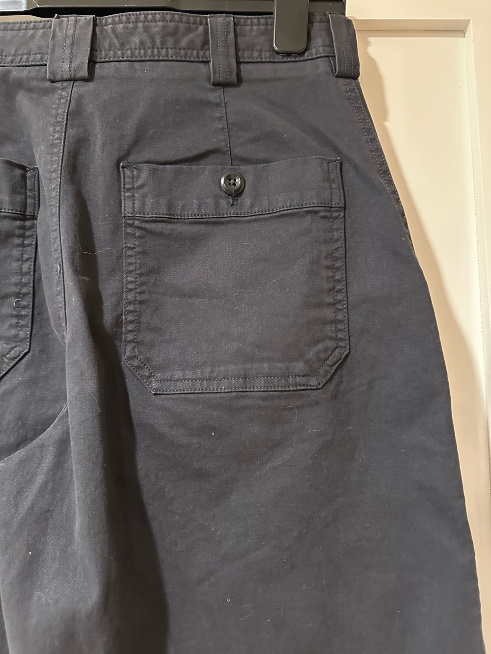 Banana Republic size 2 Petite black barrel leg crop utility pants. - Picture 5 of 12